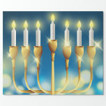 Menorah Candlesticks Presentpapper<br><div class="desc">Mejoran,  som dekoreras för de judiska Helgdagarna,  symboliserar också skapandet på sju dagar,  där mittljuset representerar sabbaten.</div>