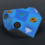 Menorah dreidels star slips<br><div class="desc">Fira åtta dagar och åtta nätter av festivalen i Ljus med Hanukkah-kort och -gåvor. Ljus festival är här. Ljusa menoran,  spela med drömmaren och festen på latkes och sufganiyots. Fira Hanukkahs anda med vänner,  familj och nära och kära genom att önska dem Lycklig Hanukkah.</div>