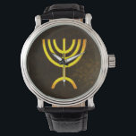 Menorah Flame Armbandsur<br><div class="desc">En digital återgivning av den judiska sjukanta menorah (Hebreiska: מְ נ וֹ רָ ה ‎). Den sjukanta menorah som används i den portabla fristad som Moses upprättade i vildmarken och senare i Temple i Jerusalem har varit en symbol för judendomen sedan urminnes tider och är symbolen för den moderna israeliska...</div>