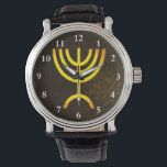 Menorah Flame Armbandsur<br><div class="desc">En digital återgivning av den judiska sjukanta menorah (Hebreiska: מְ נ וֹ רָ ה ‎). Den sjukanta menorah som används i den portabla fristad som Moses upprättade i vildmarken och senare i Temple i Jerusalem har varit en symbol för judendomen sedan urminnes tider och är symbolen för den moderna israeliska...</div>