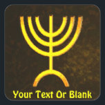 Menorah Flame Fyrkantigt Klistermärke<br><div class="desc">En digital återgivning av den judiska sjukanta menorah (Hebreiska: מְ נ וֹ רָ ה ‎). Den sjukanta menorah som används i den portabla fristad som Moses upprättade i vildmarken och senare i Temple i Jerusalem har varit en symbol för judendomen sedan urminnes tider och är symbolen för den moderna israeliska...</div>