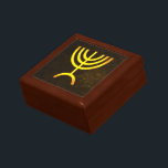 Menorah Flame Minnesask<br><div class="desc">En digital återgivning av den judiska sjukanta menorah (Hebreiska: מְ נ וֹ רָ ה ‎). Den sjukanta menorah som används i den portabla fristad som Moses upprättade i vildmarken och senare i Temple i Jerusalem har varit en symbol för judendomen sedan urminnes tider och är symbolen för den moderna israeliska...</div>