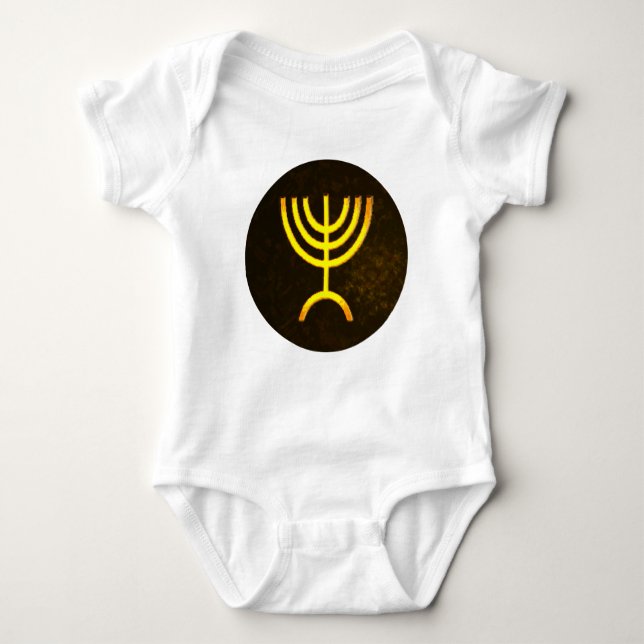 Menorah Flame Tee (Framsida)