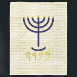 Menorah Fleecefilt<br><div class="desc">Menorah med Paleo Hebrew-bokstäver.Bakgrunden lyder (i Paleo Hebrew "YHUH Shalom Alaykim / YHUH's Peace be on you"). Anpassa genom att lägga till din egen namn. Om du vill göra det här till din egen design "Klicka för att anpassa ytterligare" ... eller "Överför den här designen" för att skriva ut samma...</div>