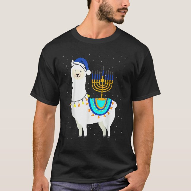 Menorah Hanukkah Llama Cute Alpaca Chanukah Christ T Shirt (Framsida)