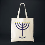 Menorah Icon Tygkasse<br><div class="desc">Menorah är gjord av brev: Menorah: Mem, Nun, Resh, Hej Mem - Chaos Mighty Blood Nun - Continue Heir Son Resh - First Top Beginning Hej - titta på utandningsutandningen Exo 25:31 och du ska göra en ljusskygg av rent guld: av slaget arbete ska ljusskyggen göras: hans axel, och Hans...</div>