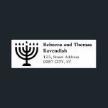 Menorah returadress-självinkande frimärke självfärgande stämpel<br><div class="desc">Returadress frimärke med en menorah. Underbar för Hanukkah hälsning.</div>