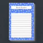 Menorah Star av David Hanukkah Blue ANPASSNINGSBAR Post-it Block<br><div class="desc">Gör dina inköpslistor i stil med anpassadet livsmedel shopping,  måltidsplanering eller anteckningsblock att göra lista. Anpassa eller lägg till text i kostym efter behov. Behålla eller radering av linjer också. Kolla min butik för större storlek och stilar!</div>