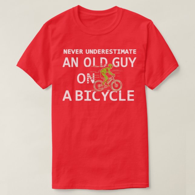 Mens Bike Lovers Never Underestimate an Old Guy On T Shirt (Design framsida)