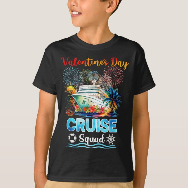 Mens Cruise Squad Valentine's Day Vacation Travel  T Shirt (Framsida)