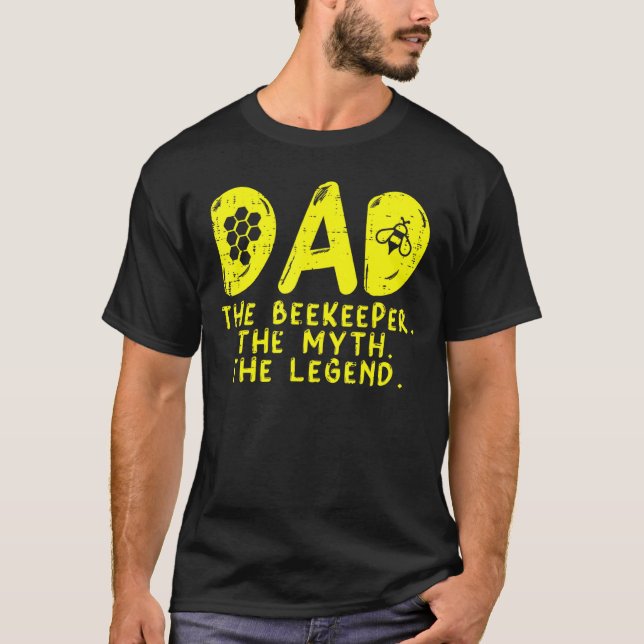 Mens Dad The Beekeeper Myth Legend Beekeeping Bee  T Shirt (Framsida)