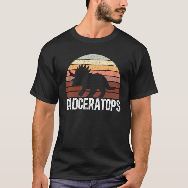 Mens Dadceratops Triceratops Dinosaur Prehistoric  T Shirt (Framsida)
