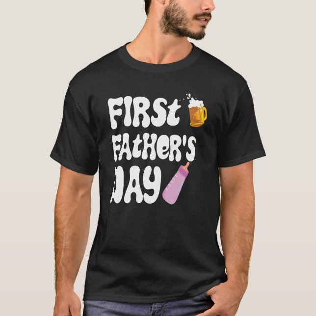 Mens First Father's Day Beer Baby Bottle Daddy 202 T Shirt (Framsida)