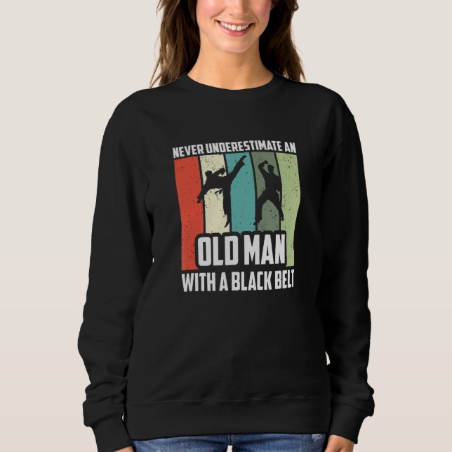 Mens Never Underestimate An Old Man With A Black B T Shirt (Framsida)