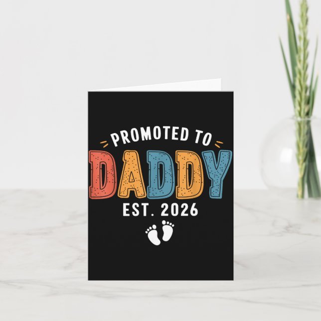 Mens Promoted To Daddy 2026 Dad Est 2026 Daddy To  Kort (Framsida)