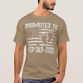 Mens Promoted to Step Dad Est 2022 Vintage First T Shirt