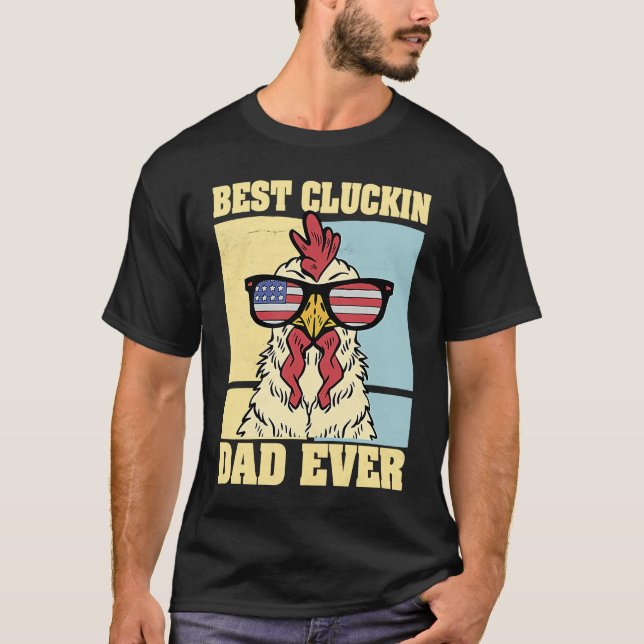 Mens Retro Best Cluckin Dad Ever Chicken Dad Roost T Shirt (Framsida)