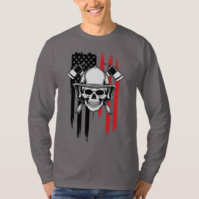 Mens Skull Firefighter  T Shirt (Framsida)