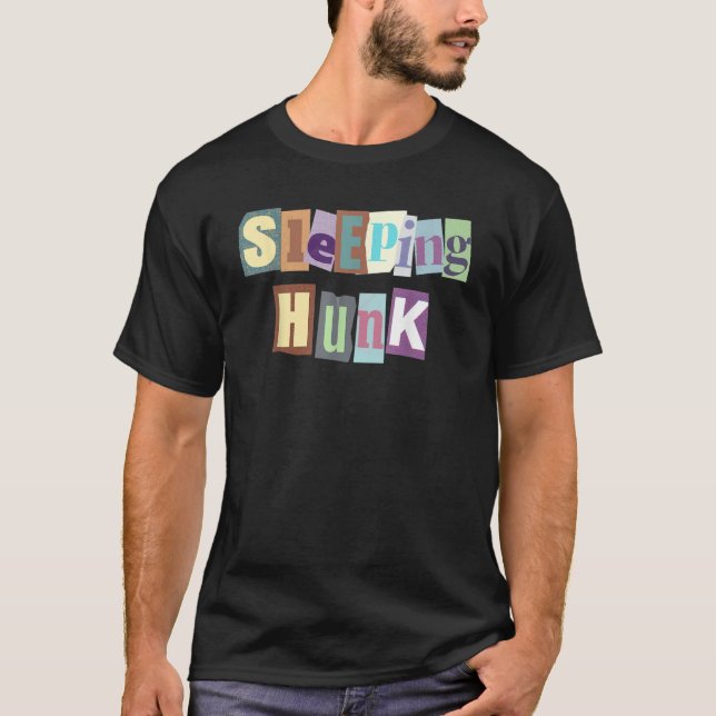 Mens Sleeping Hunk T Shirt (Framsida)