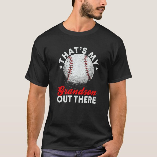 Mens That's My Grandson Out There Baseball Grandpa T Shirt (Framsida)
