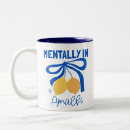 Mentally in Amalfi Italy Blue Coquette Lemon Två-Tonad Mugg