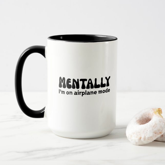 Mentalt är jag på Flygplansläge Rolig Introvert Mugg (Med munk)