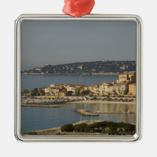 Menton, Franska Rivieran, Frankrike. Julgransprydnad Metall