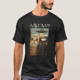 Meow Funny Cats UFO Vintage Cat Lovers Alien Space T Shirt