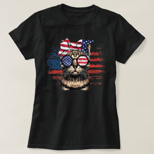 Meowica American Flagga Cat Messy bun med Sunglass T Shirt (Design framsida)