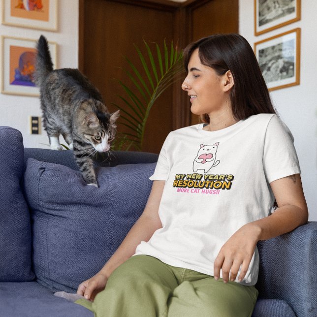 Mer Cat Hugs - nyårslösning T Shirt (My New Year's Resolution - More Cat Hugs!)