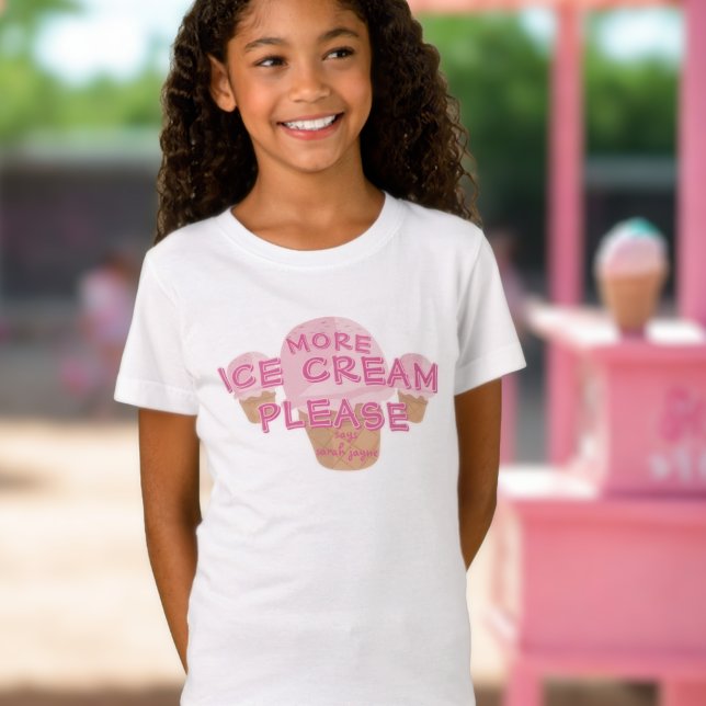 Mer iskräm, säg Namn Dessert T-Shirt (A fun ice cream t-shirt with space for your name! We love ice cream!)