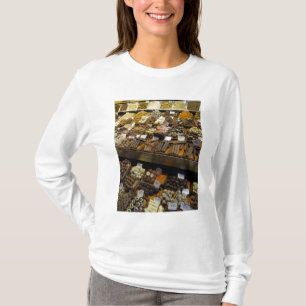 Mercat de Sant Josep, assorterad chokladgodis T Shirt