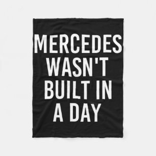 Mercedes Byggdes inte på en daglig födelsedag Namn Fleecefilt