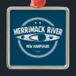 Merrimack River New Hampshire Kayak Julgransprydnad Metall<br><div class="desc">Merrimack-floden börjar i centrala New Hampshire och vind 115 sjömil söder om Atlanten i Newburyport,  Massachusetts och har tonvis av kajakpaddlingsmöjligheter.</div>