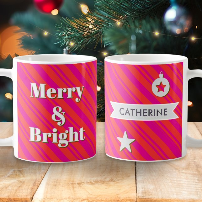 Merry and Bright Red and Pink Candy Stripe Custom Kaffemugg (A festive mug with red and pink candy striped pattern, 'Merry & Bright' caption and custom name)