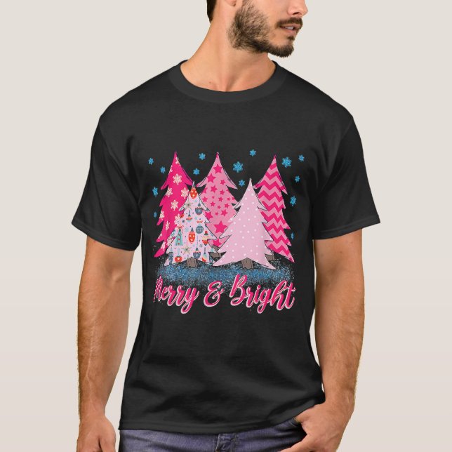 Merry and Bright Rosa Julgran Rosa T Shirt (Framsida)