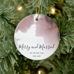 Merry and Married Black and White Newlyed Elegant Julgransprydnad Keramik