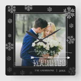 Merry and Married Typography First jul Photo Fyrkantig Klocka