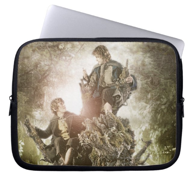 Merry and Peregrin on Treebeard Laptop Fodral (Framsidan)
