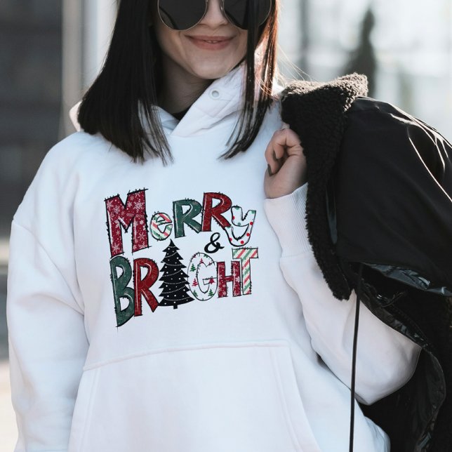 Merry & Bright Hoodie – Julbelysning & Träd T Shirt (Skapare uppladdad)