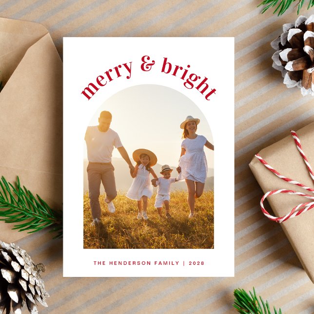 Merry Bright jul-familjens Arch-foto Julkort (Capture the essence of the holiday season and share the warmth of your love and laughter)