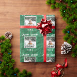 Merry & Bright Photo Grönt Metallic Rand Presentpapper<br><div class="desc">Märk och Bright. Grönt metallic helgdag med ditt favoritfoto i mittomslaget pappert. Perfekt för alla dina behov av helgdag presentförpackning.</div>