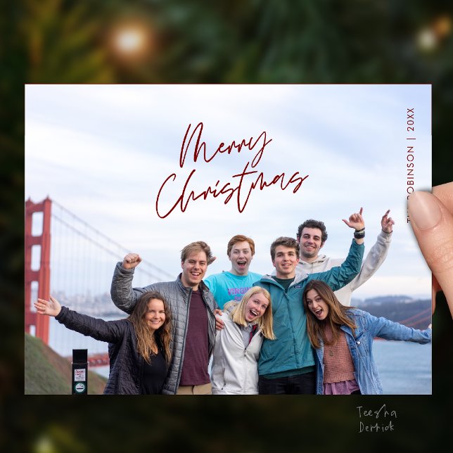 Merry Christmas Family Photo, Modern Minimal Vykort (Merry Christmas Family Photo, Modern Minimal Postcard in burgundy wine red theme)