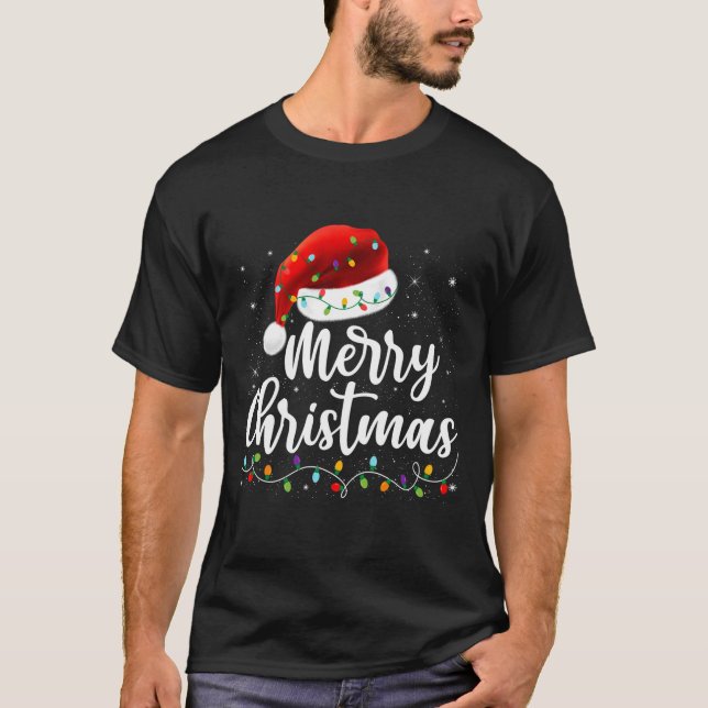Merry Christmas Lights Red Santa Hat Xmas Family M T Shirt (Framsida)