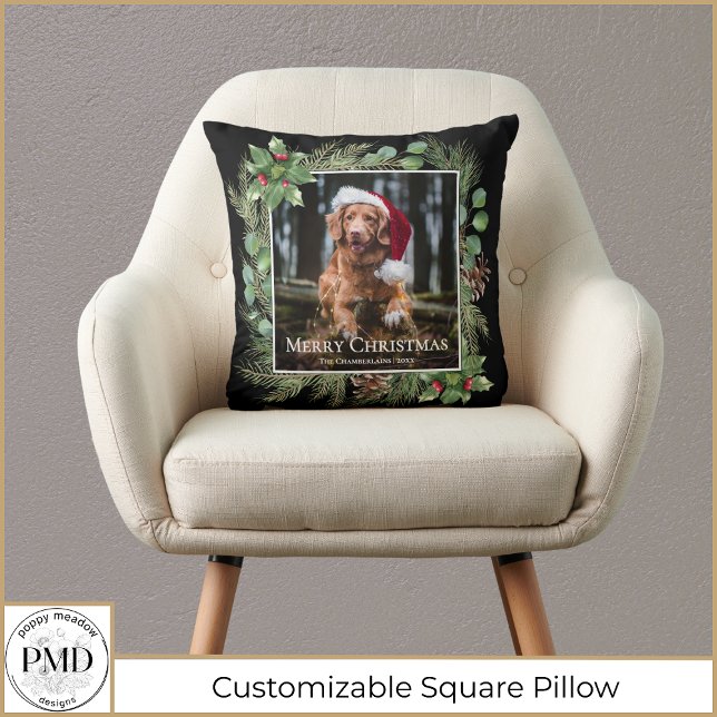 Merry Christmas Pet Photo Wreath Botanical Kudde (Merry Christmas Pet Photo Wreath Botanical Throw Pillow with Your Photo, Name, Year.)