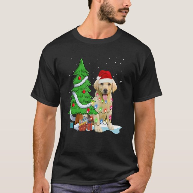 Merry Christmas Tree Light Santa Hat Dog Labrador  T Shirt (Framsida)