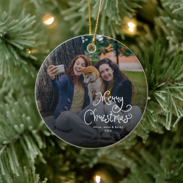 Merry Christmas Whimsical Script Family Photo Dog Julgransprydnad Keramik (Träd)