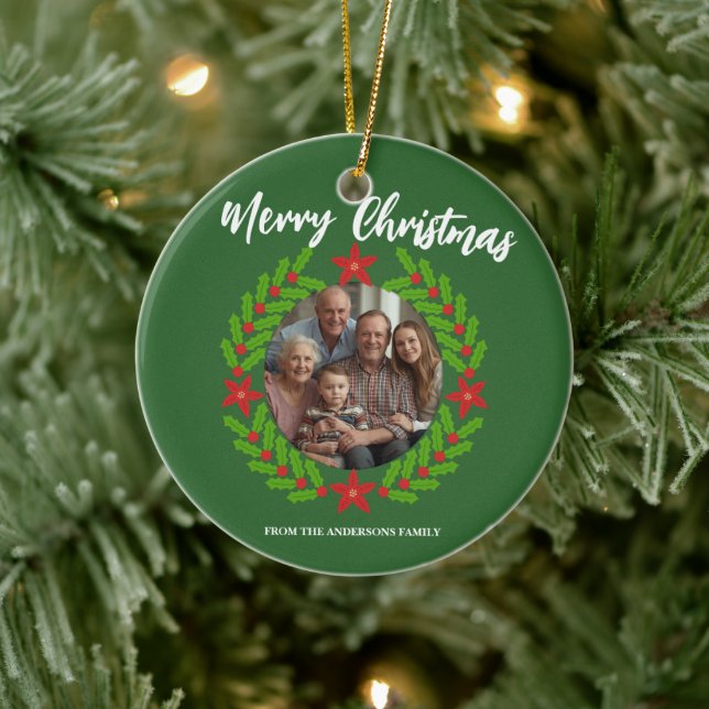 Merry Christmas Wreath Photo Holiday Family Name Julgransprydnad Keramik (Träd)