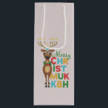 Merry Christmukkah Reindeer<br><div class="desc">Julrenar med en Hanukkah-menorah för antlers med en Merry Christmukah hälsning.</div>