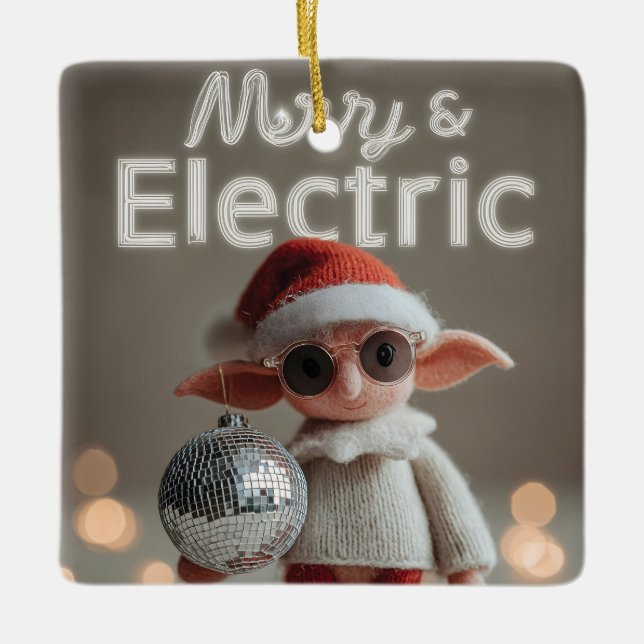 MERRY & ELECTRIC: Whimsical julälgdocka  Julgransprydnad Keramik (Framsida)